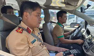 TP Hồ Chí Minh: Kỳ sát hạch giấy phép lái xe đầu tiên sau khi chuyển giao về Công an