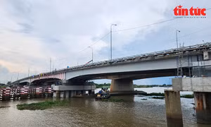 TP Hồ Chí Minh: Cầu Bình Phước 1 sẵn sàng cho đợt nâng tĩnh không thêm 1,25m