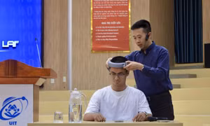 Brain-Life Focus+ thiết bị đeo đầu thông minh đạt chuẩn châu Âu