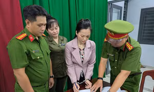 TP Hồ Chí Minh: Bắt khẩn cấp chủ cơ sở nha khoa Tuyết Chinh