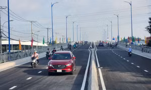 TP Hồ Chí Minh: Thông xe cầu Nam Lý sau 8 năm triển khai