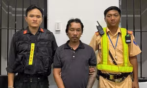 TP Hồ Chí Minh: Tạm giữ đối tượng vi phạm nồng độ cồn tấn công Cảnh sát giao thông