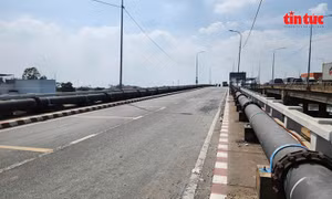 TP Hồ Chí Minh: Cận cảnh cầu Bình Phước 1 trước ngày thông xe trở lại