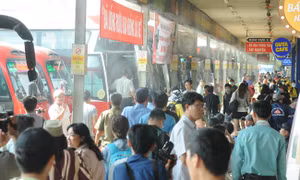 Tàu xe tăng giá không quá 40% trong dịp nghỉ lễ 30/4 và 1/5
