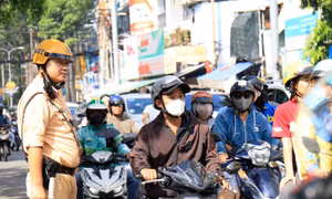 CSGT TP Hồ Chí Minh siết chặt trật tự an toàn giao thông trong ngày khai giảng