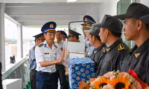 TP Hồ Chí Minh: Tổ chức bầu cử sớm cho cán bộ, chiến sĩ trước ngày ra khơi làm nhiệm vụ