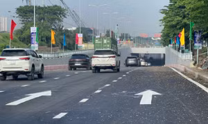 TP Hồ Chí Minh: Thông xe một nhánh hầm chui nút giao Nguyễn Văn Linh - Nguyễn Hữu Thọ