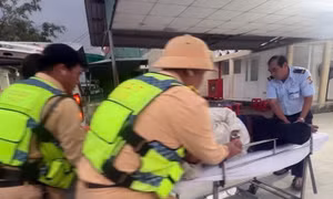 CSGT kịp thời cứu người nguy kịch trên cao tốc TP Hồ Chí Minh – Trung Lương