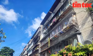 TP Hồ Chí Minh còn gần 1.500 căn hộ 'chuồng cọp' chưa mở lối thoát hiểm thứ 2