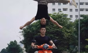 Quốc Cơ - Quốc Nghiệp chồng đầu khi đi xe máy là vụ việc hành chính, không có dấu hiệu tội phạm