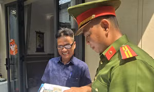 Công an TP Hồ Chí Minh làm sạch dữ liệu đăng ký phương tiện và GPLX