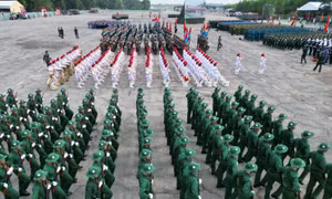 Trên 10.000 người tham gia tổng hợp luyện diễu binh, diễu hành tại sân bay Biên Hòa