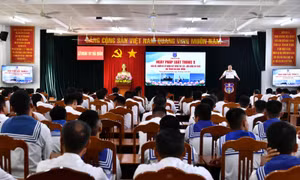 TP Hồ Chí Minh: Đổi mới nội dung, hình thức Ngày Pháp luật tại Lữ đoàn 167