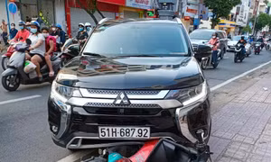 Giảng viên Đại học An ninh nhân dân dùng ô tô bắt gọn tên cướp