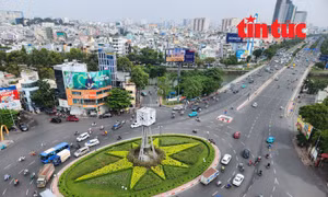 TP Hồ Chí Minh thí điểm phân luồng mới tại vòng xoay Nguyễn Bỉnh Khiêm
