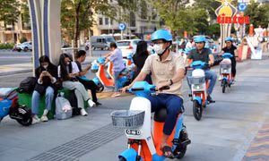 TP Hồ Chí Minh: Hơn 2.600 người dùng xe đạp điện công cộng sau 1 tuần thí điểm