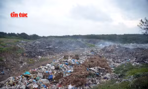 Đảo ngọc Phú Quý 'chống chọi' với rác thải du lịch