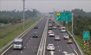 VETC cung cấp dịch vụ thu phí tự động không dừng cao tốc Trung Lương - Mỹ Thuận