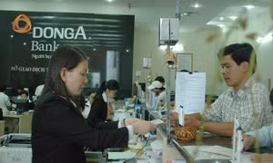 Tiếp tục tìm phương án tái cơ cấu cho DongA Bank