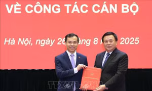 Ông Nguyễn Mạnh Hùng giữ chức Phó Giám đốc Học viện Chính trị quốc gia Hồ Chí Minh​