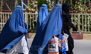 Hội đồng Bảo an LHQ ra nghị quyết yêu cầu Taliban bỏ lệnh cấm với phụ nữ