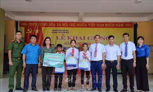 Chắp cánh cho những ước mơ bay xa