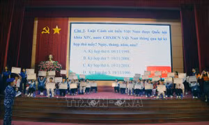 Lan tỏa chương trình 'Cảnh sát biển đồng hành với ngư dân'