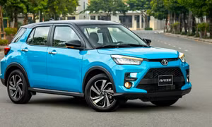255 xe Toyota Raize phải quay về xưởng để thay hộp điều khiển túi khí