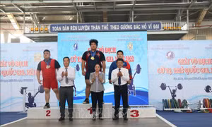 Giải vô địch Cử tạ trẻ Quốc gia năm 2022: Hà Nội đứng thứ nhất toàn đoàn