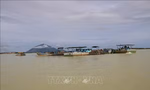 Tạm dừng bơm hút, khai thác nước ngầm ở xã Châu Hồng (Nghệ An)