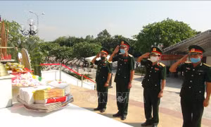 An táng 26 hài cốt liệt sỹ quân tình nguyện và chuyên gia Việt Nam hy sinh tại Lào