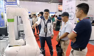 Giải mã 'nút thắt' cản trở dòng vốn FDI chất lượng cao đổ vào miền Bắc