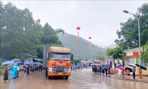 Kim ngạch xuất nhập khẩu qua cửa khẩu Hoành Mô tăng hơn 61% 