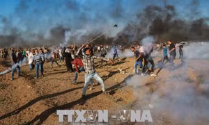 Quân đội Israel lại nổ súng vào người biểu tình Palestine