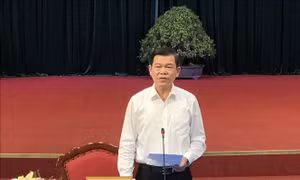 Bí thư Tỉnh ủy Đồng Nai đối thoại với đoàn viên công đoàn và người lao động