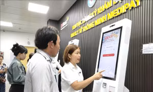 Chuyển đổi số nhằm thay đổi cách kết nối, quản lý để phục vụ người bệnh tốt hơn