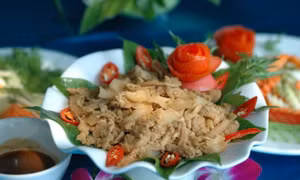 Đi tìm nguồn gốc đặc sản thịt chua Phú Thọ