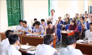 Chặn xe vào bãi rác Nam Sơn: Tìm cơ chế đặc thù giải quyết kiến nghị của nhân dân