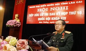 Phó Chủ tịch Quốc hội Đỗ Bá Tỵ yêu cầu tỉnh Lào Cai tập trung làm tốt công tác xóa đói nghèo