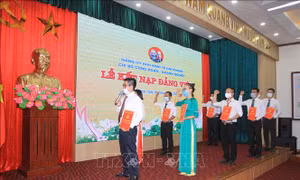 Tổ chức Đảng 'thắp lửa' trong doanh nghiệp