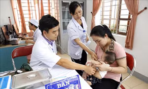 Đắk Nông tiêm bổ sung một số vắc xin cho trẻ em