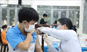 Đắk Lắk: Phê bình các địa phương có tỷ lệ tiêm vaccine phòng COVID-19 thấp