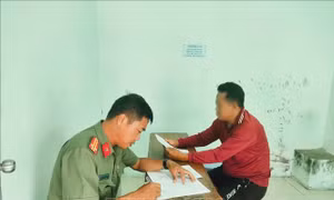Khởi tố đối tượng đưa người xuất cảnh trái phép