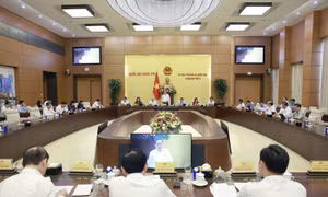 Phiên họp thứ 3 của Ủy ban Thường vụ Quốc hội diễn ra ngày 10/6