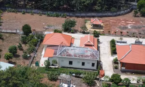 Buộc phá dỡ 'biệt phủ' sai phép của vợ Phó chủ tịch thị xã Chơn Thành