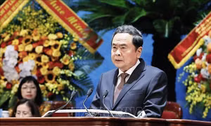 Chủ tịch Quốc hội: Phụ nữ phải thực sự trở thành chủ thể quan trọng kiến tạo phát triển đất nước