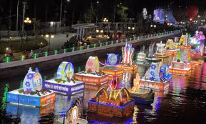 Khai mạc 'Ngày hội Du lịch - Đêm Hoa đăng Ninh Kiều, Cần Thơ'