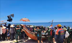 Tìm thấy thi thể ngư dân mất tích trên biển