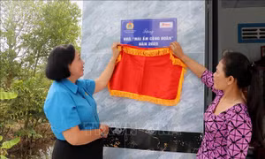 Nhiều Công đoàn viên khó khăn có nhà mới đón Tết
