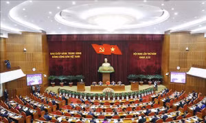 Ngày làm việc thứ hai Hội nghị Trung ương 5 khóa XIII